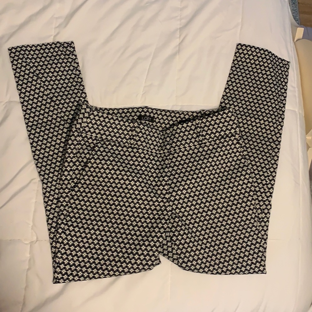 Black and white design pants